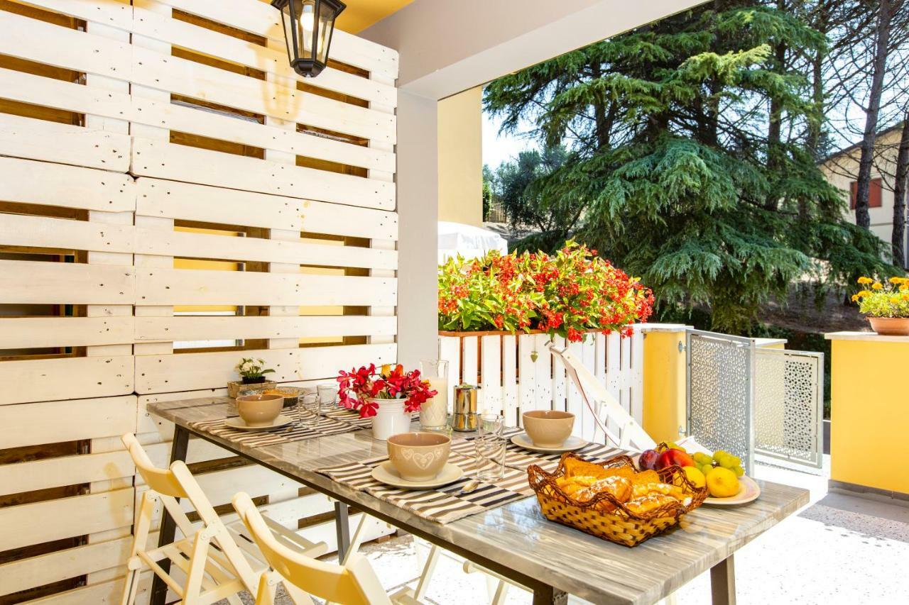 شقة Casa Donatella Montecchio  المظهر الخارجي الصورة